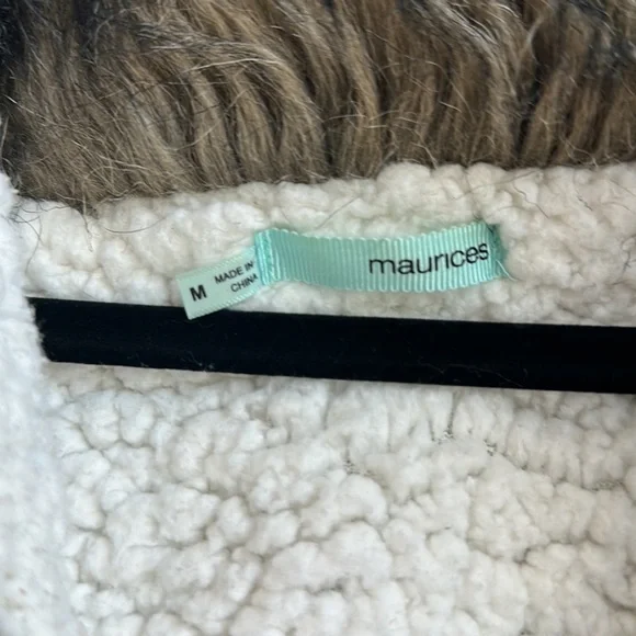 Maurices Faux Fur Collar Sherpa and Knit Fall/ Winter Vest - Picture 3 of 7